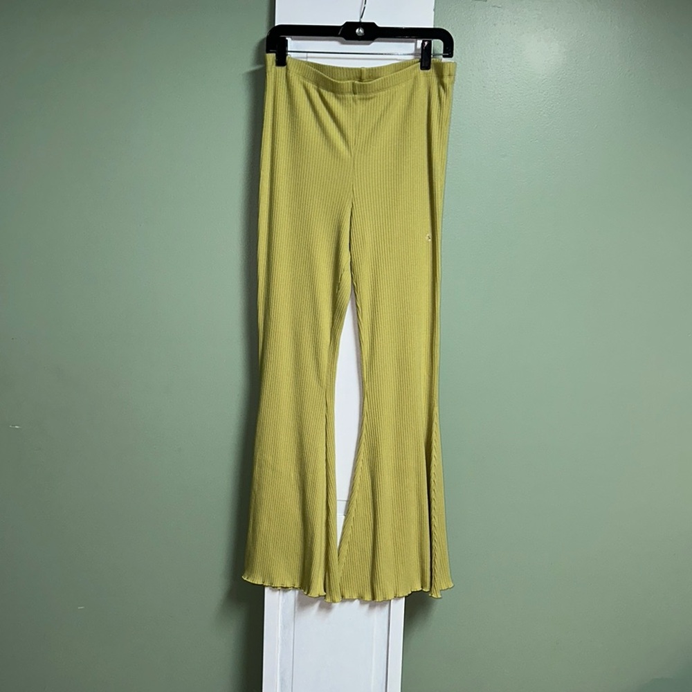 Aerie Ribbed Flare Pants in Olive Green